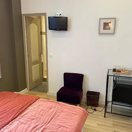 Hotel La Patricia - Charme Et Tradition 2*