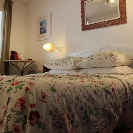 Hotel La Patricia - Charme Et Tradition 2*
