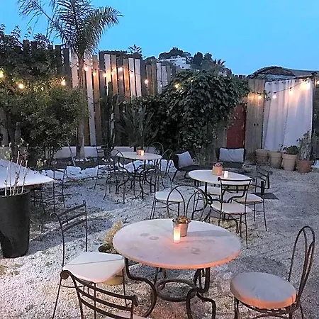 Hotel La Patricia - Charme Et Tradition