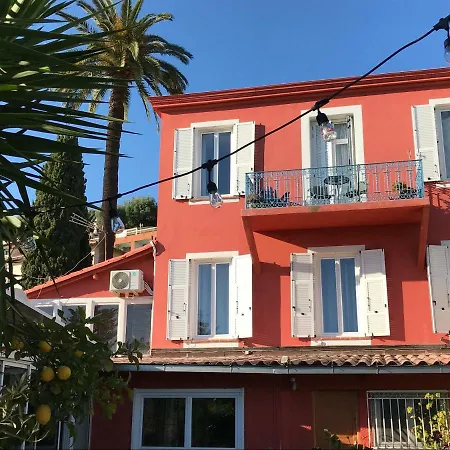 La Patricia - Charme Et Tradition Hotel 2*